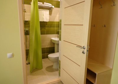 Двухместный номер Стандарт в санатории Пятигорье в городе Пятигорске - фотография