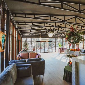 Холл в санатории Пятигорье в городе Пятигорске - фотография