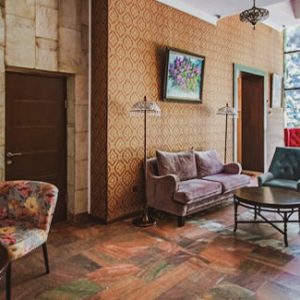 Холл в санатории Пятигорье в городе Пятигорске - фотография