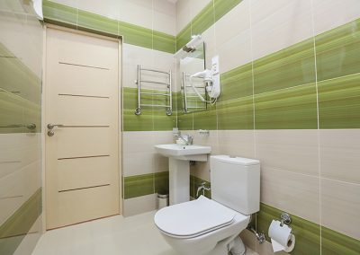 Семейный номер Комфорт в санатории Пятигорье в городе Пятигорске - фотография