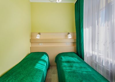 Семейный номер Стандарт в санатории Пятигорье в городе Пятигорске - фотография