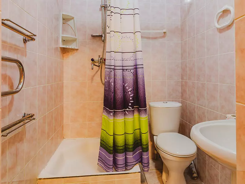 Двухместный номер в санатории Пятигорье в городе Пятигорске - фотография