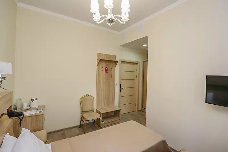 Двухместный номер Комфорт в санатории Пятигорье в городе Пятигорске - фотография