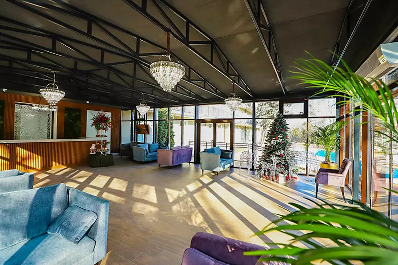 Холл в санатории Пятигорье в городе Пятигорске - фотография