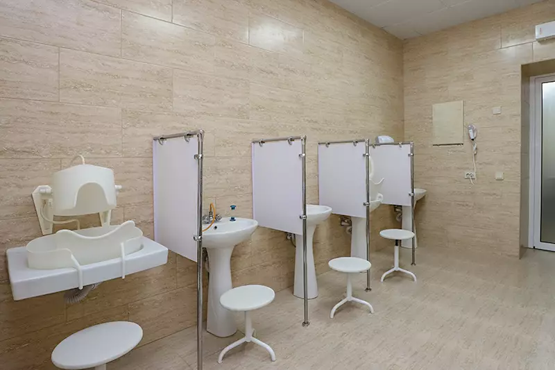 Орошение десен минеральной водой в санатории Пятигорье в городе Пятигорске - фотография