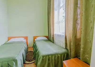 Семейный номер в санатории Пятигорье в городе Пятигорске - фотография