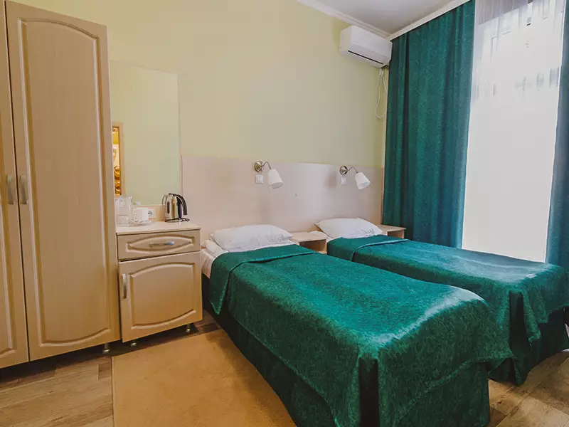 Семейный номер Стандарт в санатории Пятигорье в городе Пятигорске - фотография